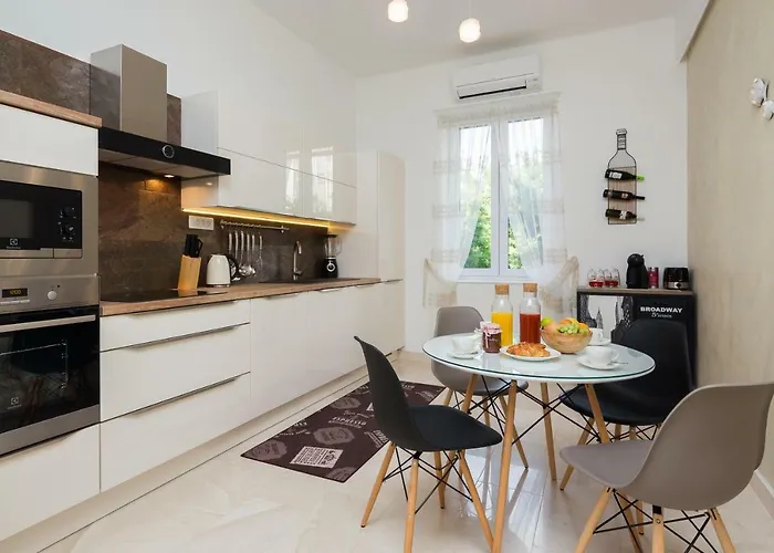 Luxury Luce Lägenhet