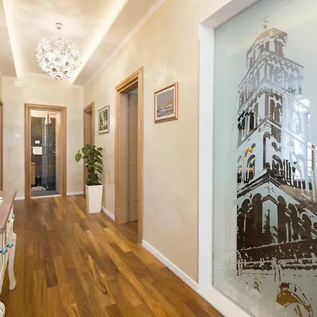 Apartment Luxury Luce *