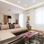 Luxury Luce